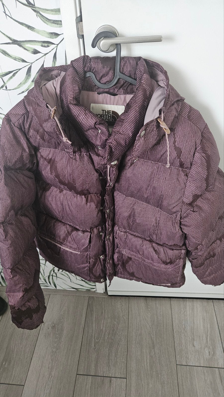 The North Face Puffer Jas Maat M, Maat 48/50 (M), Paars, Ophalen of Verzenden, Zo goed als nieuw