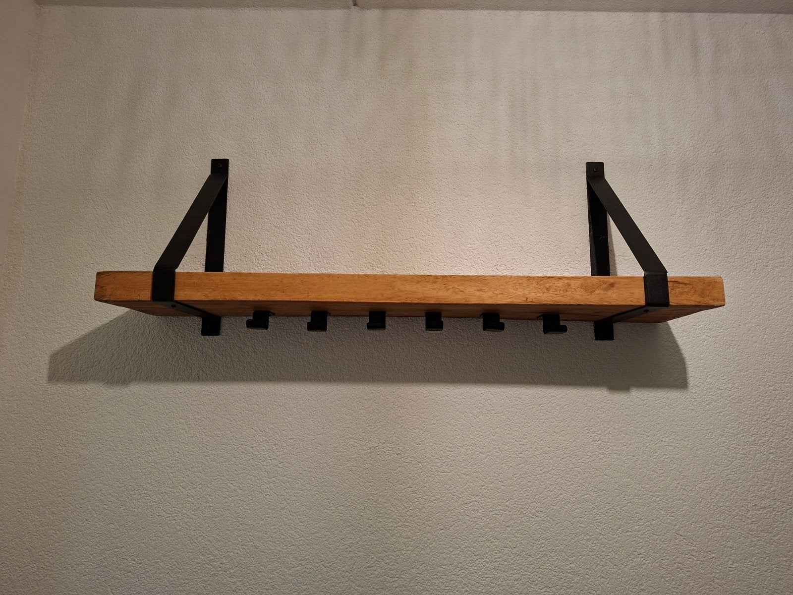 Kapstok mangohout wandplank met haken - Industrieel design, Zo goed als nieuw, Minder dan 100 cm, Metaal, Ophalen