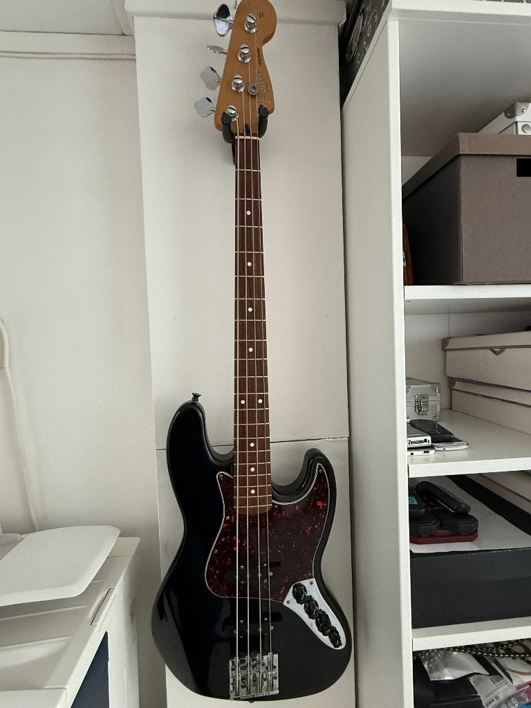 Fender Active Jazz Bass (2002), Muziek en Instrumenten, Snaarinstrumenten | Gitaren | Bas, Gebruikt, Elektrisch, Ophalen
