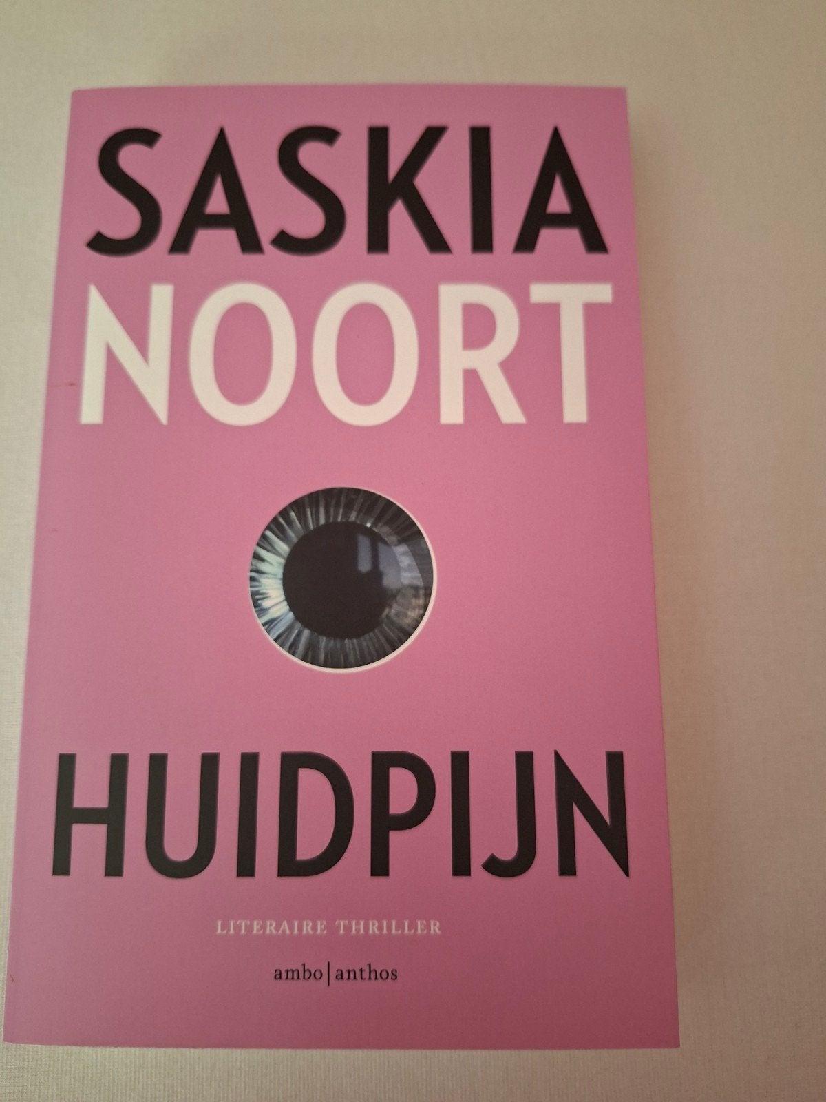 saskia Noort boek, Ophalen of Verzenden, Zo goed als nieuw