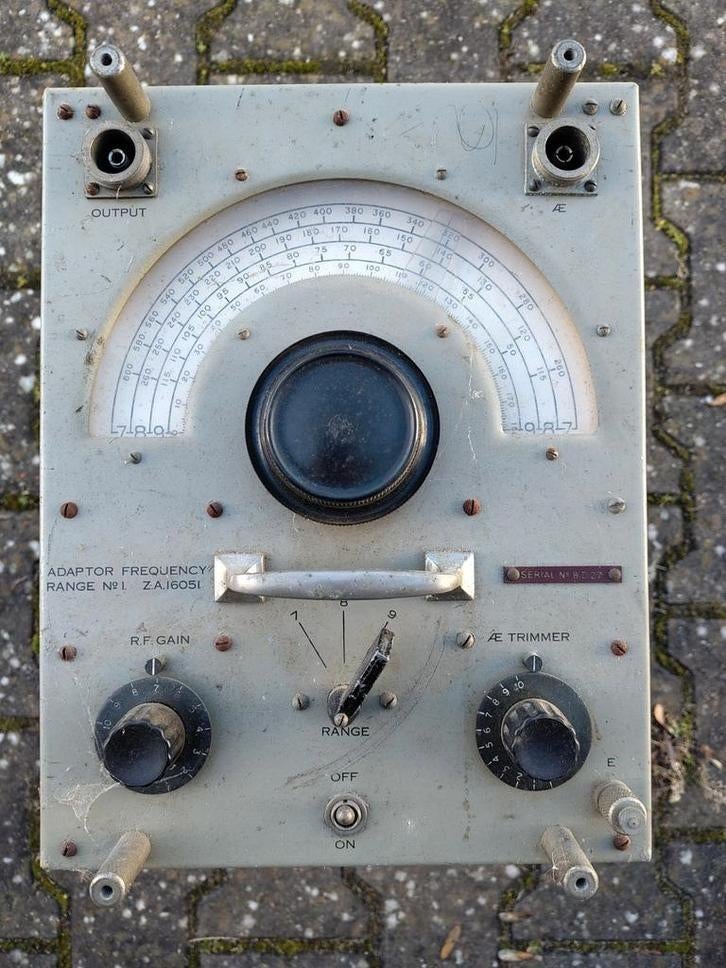 R206 Frequency Adapter tbv Radio Ontvanger WW2 engels, Verzamelen, Ophalen, Landmacht, Engeland