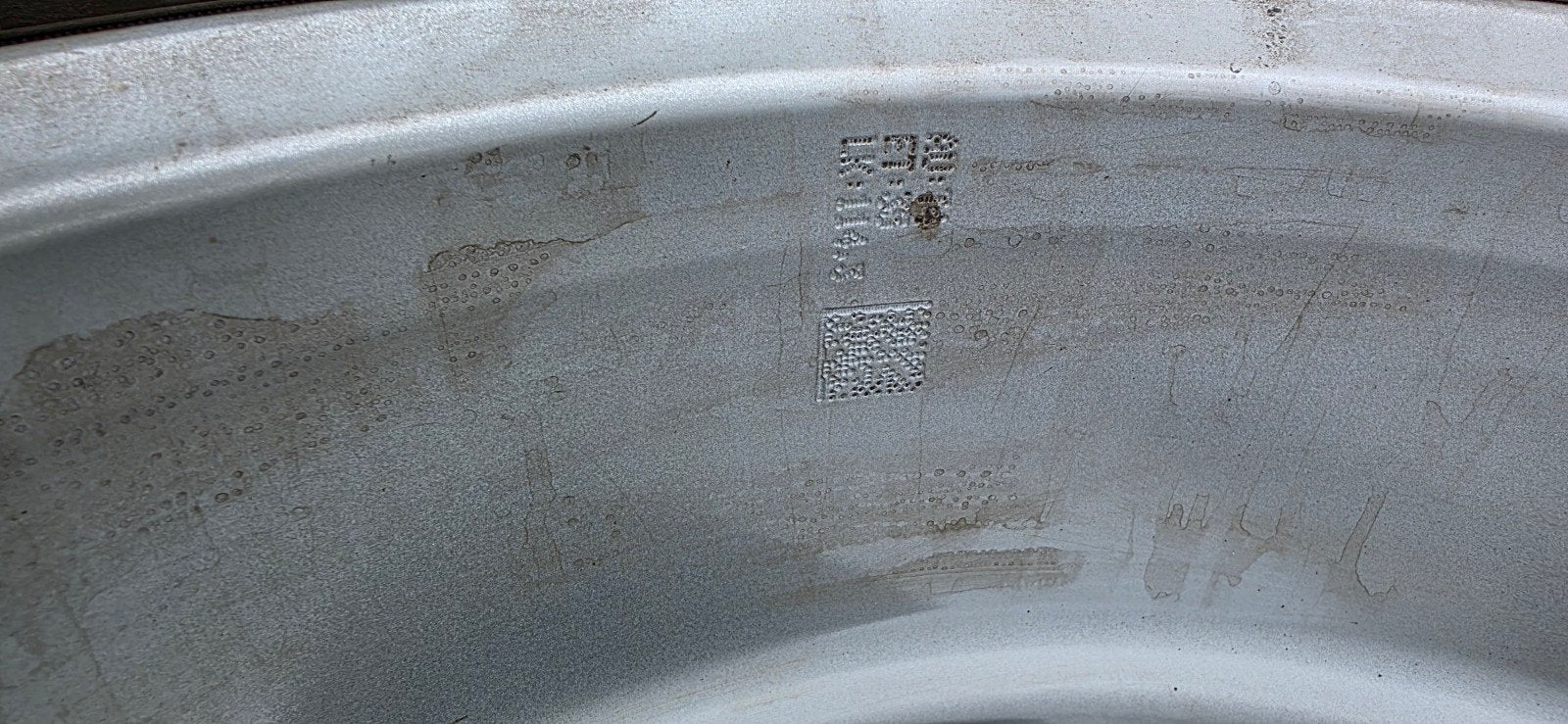 Foto 17 van Winterbanden op lichtmetalen velgen 225/60 R18 104V