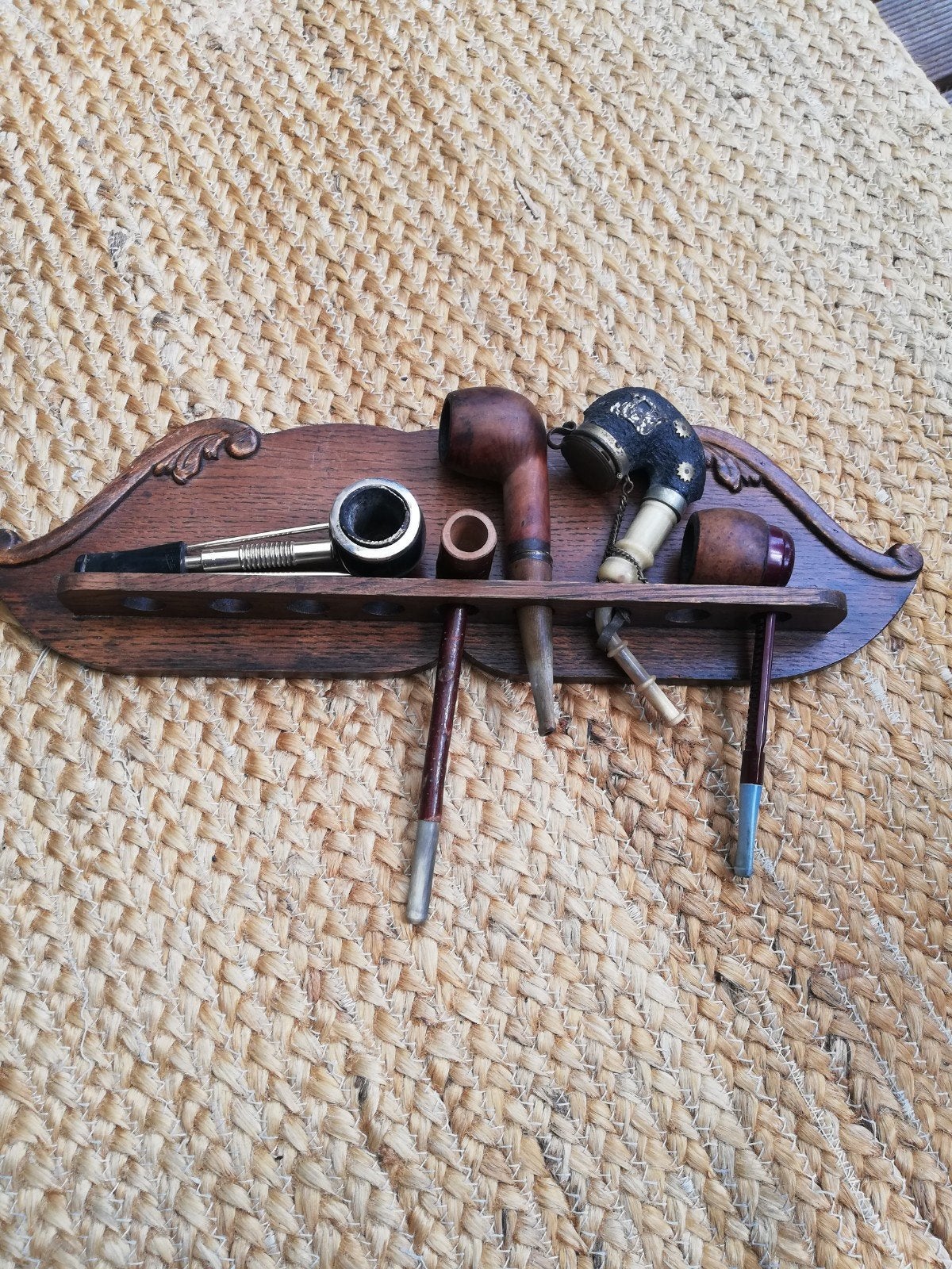 Oud pijpenrek met 5 diverse pijpen (Lindbergh, Jima), Ophalen of Verzenden