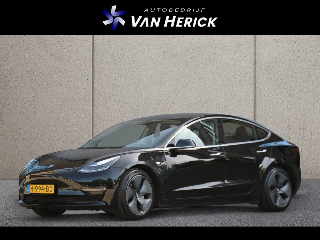 Tesla Model 3 Long Range AWD | Autopilot | Leer | SOH 89%, Auto's, Tesla, Bedrijf, Te koop, Model 3, 4x4, ABS, Achteruitrijcamera