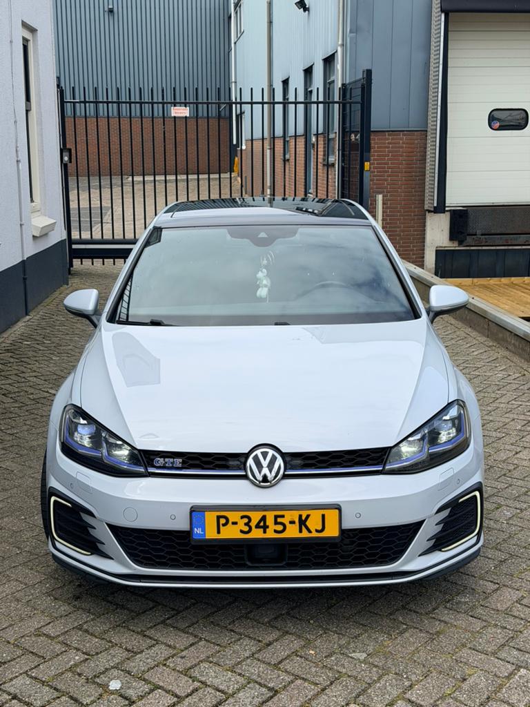 Volkswagen Golf GTE 7.5, Auto's, Wit, Plug-in hybride, 1395 cc, Geïmporteerd