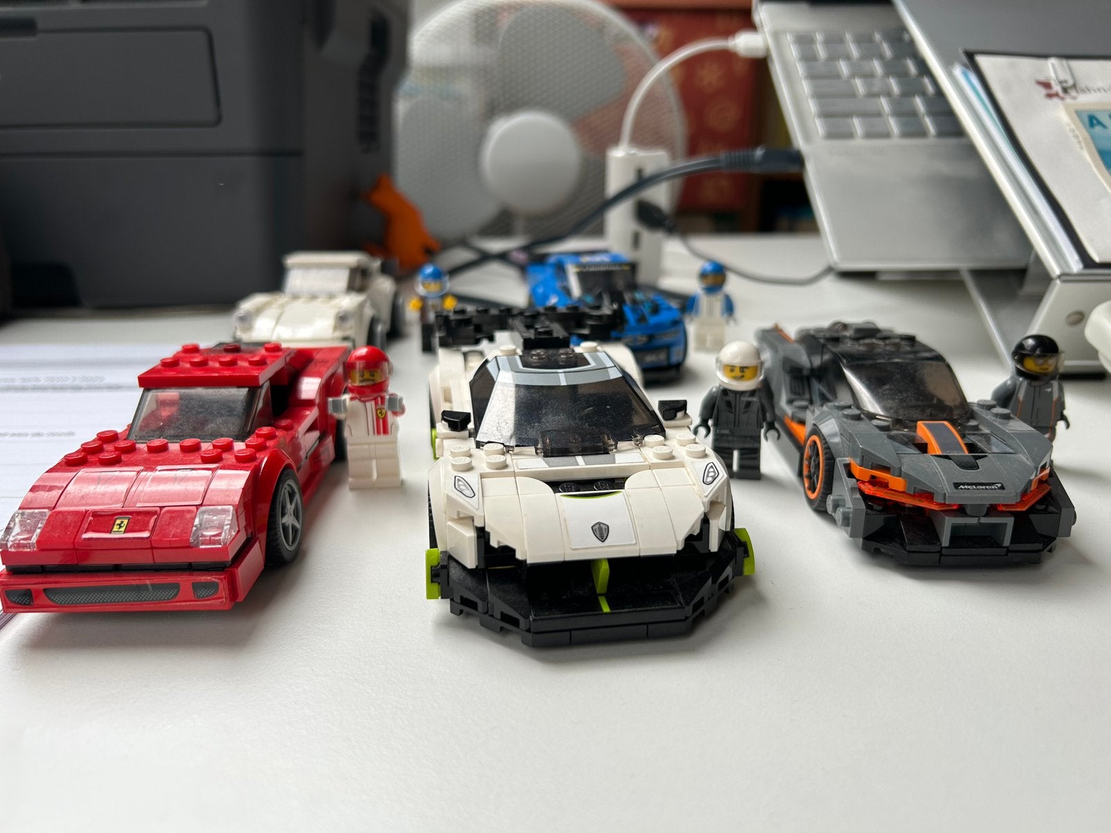 Lego race auto/ luxe auto collectie ook los te koop!, Compleet, Lego, Ophalen of Verzenden, Zo goed als nieuw