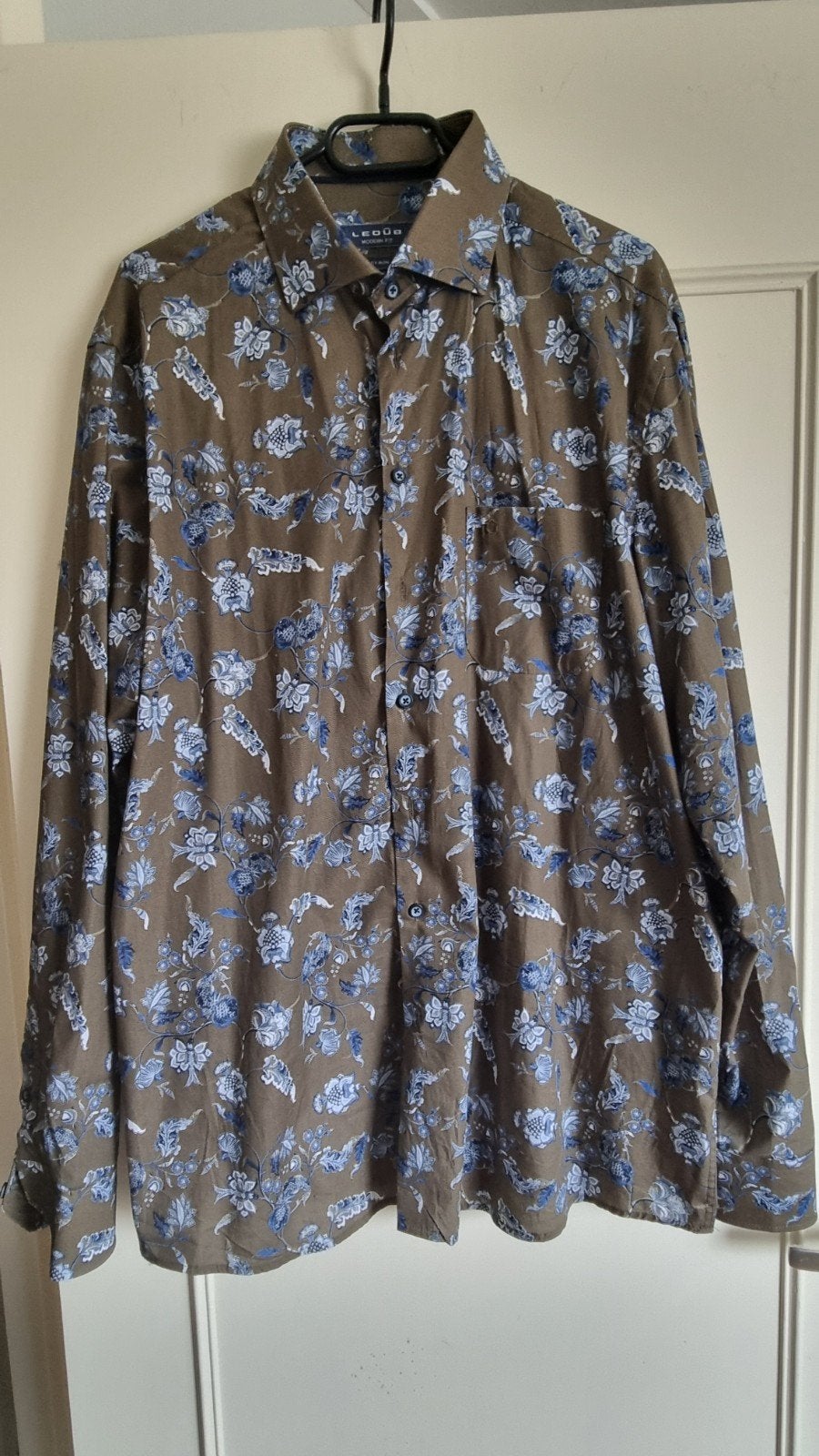Ledûb Modern Fit overhemd met bloemenprint, Ledub, Ophalen of Verzenden, Zo goed als nieuw, Halswijdte 41/42 (L)