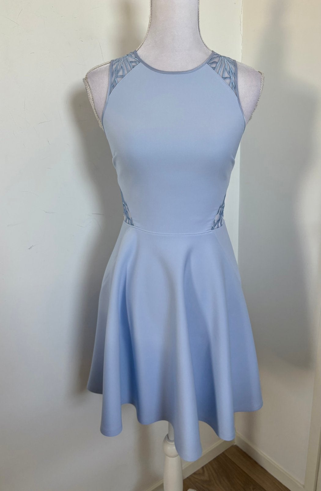 Ted Baker Venma jurk in ijsblauw - maat XS, Blauw, Nieuw, Ophalen of Verzenden, Maat 34 (XS) of kleiner