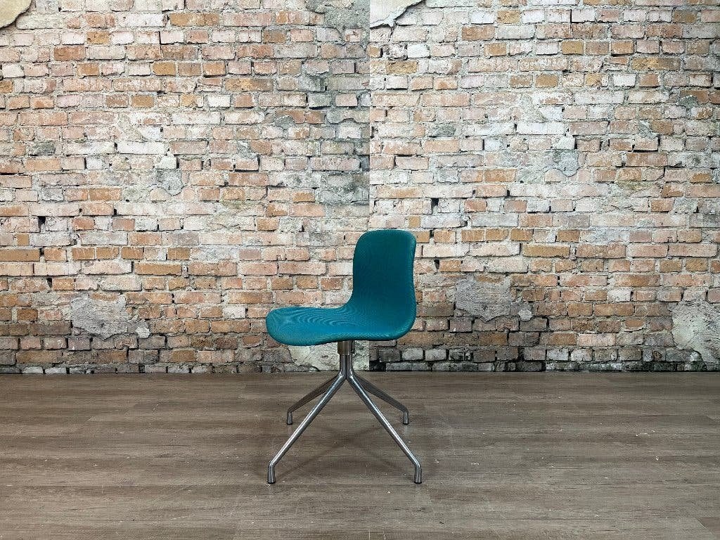 Hay AAC 11 Swivel blauw bij TheReSaels, Ophalen, Blauw, Design, Zo goed als nieuw