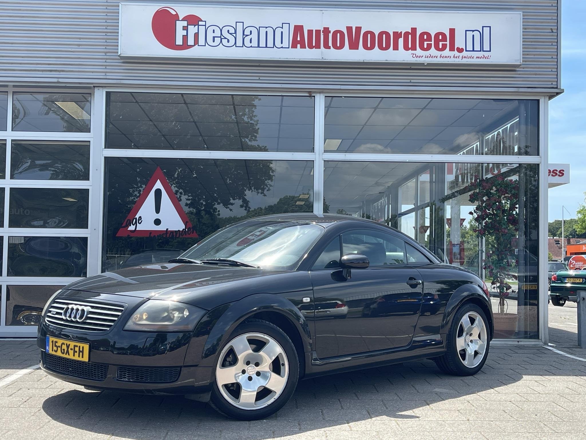 Audi TT 1.8 5V Turbo quattro 224 PK / NL Auto! / 6 Bak / Uni, TT, Zwart, 4 cilinders, Met garantie (alle)