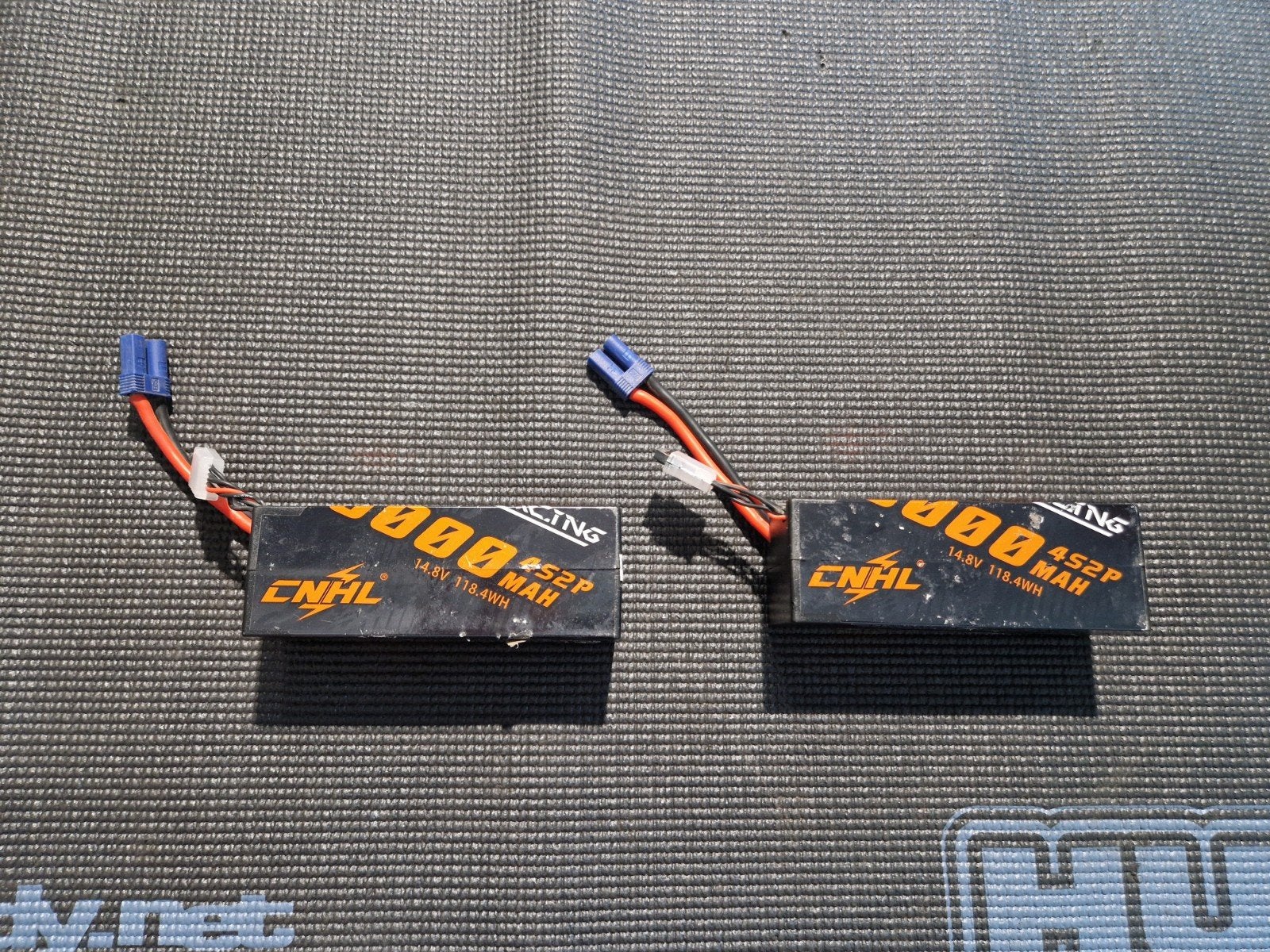 2x CNHL 4s 8000mah 120c-240c lipo's, Ophalen of Verzenden, Gebruikt