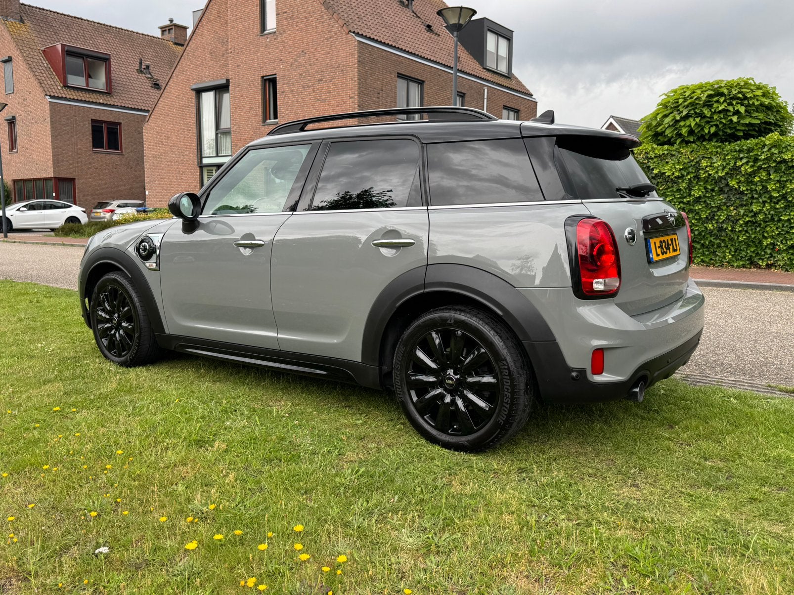 Mini Countryman 1.5 SE 224pk All4 Aut. 2018 Grijs, 136 pk, Countryman, Plug-in hybride, Vierwielaandrijving