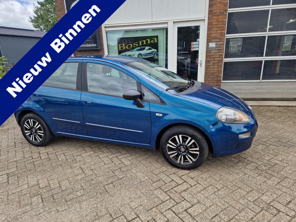 Fiat Punto Evo "Edizone" 5 Deurs - Airco - Cruise - Trekhaak, Voorwielaandrijving, Euro 5, Gebruikt, Zwart