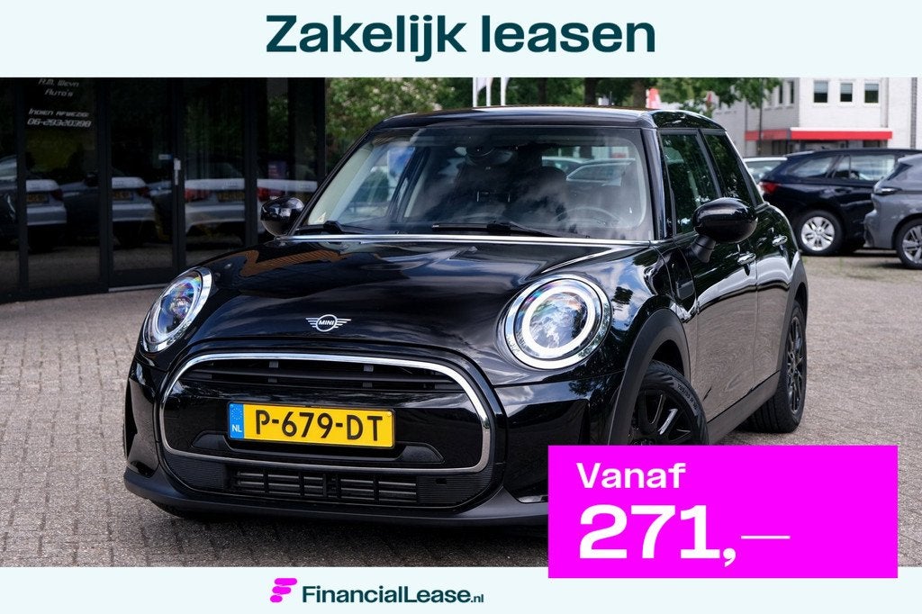Mini 5-Deurs 1.5 One Business Edition|Rijklaar!|Carplay|Crui, Voorwielaandrijving, Leder en Stof, Zwart, Handgeschakeld