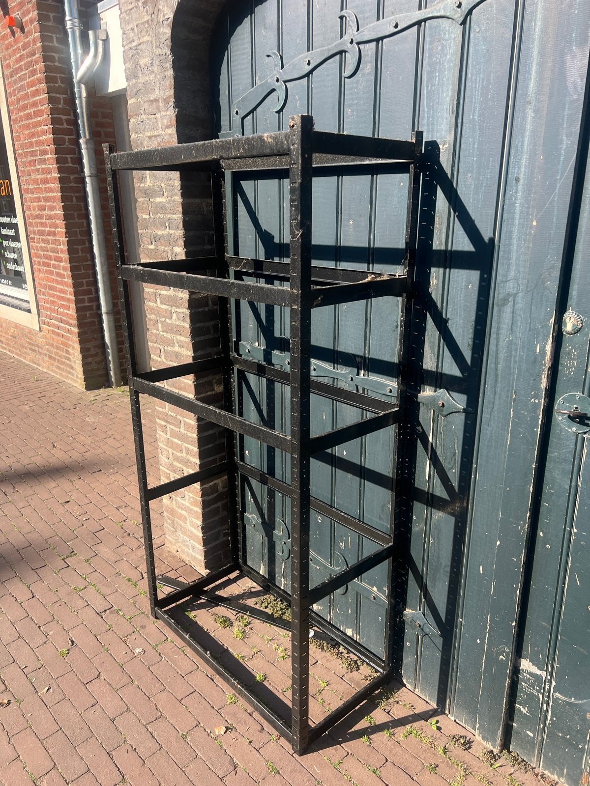 Metalen rek, Ophalen, Gebruikt