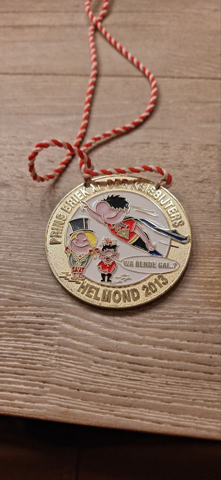 Carnavals medaille Keiebijters Helmond 2013 (7626), Ophalen of Verzenden, Overige materialen