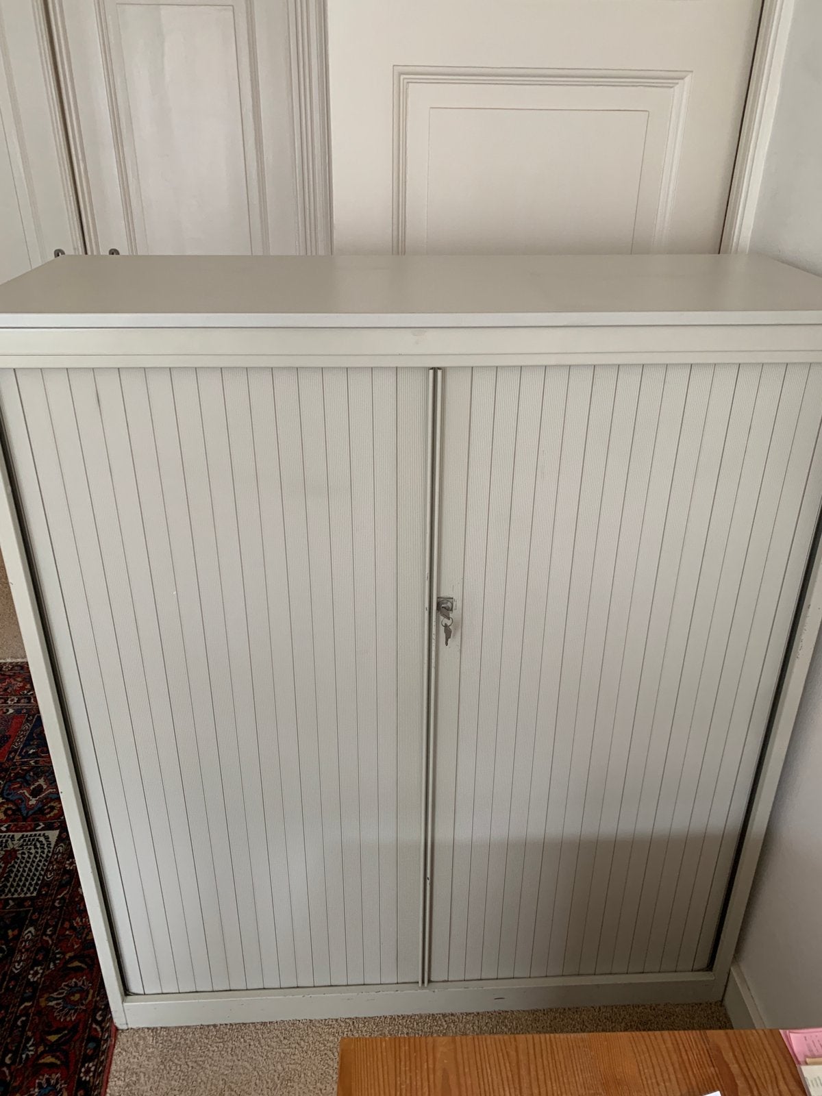 Gratis: Metalen kantoorkast lichtgrijs 138x120x45, Huis en Inrichting, Ophalen, Gebruikt, 100 tot 150 cm, 100 tot 150 cm