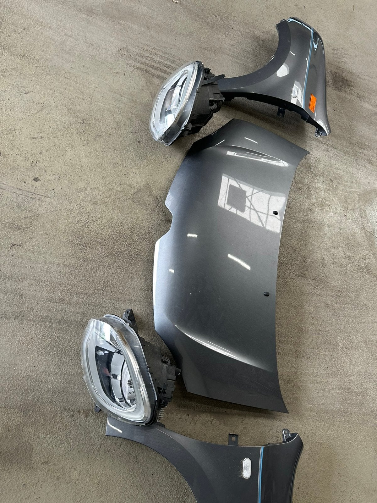 Renault twingo 2022 onderdelen, Auto-onderdelen, Ophalen of Verzenden, Gebruikt, Voor, Motorkap