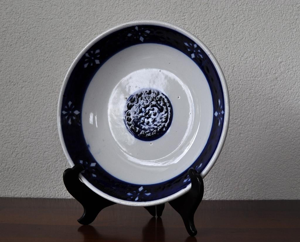 Antieke Schaal Bord Petrus Regout 1883 24 cm, Antiek en Kunst, Antiek | Servies los, Ophalen