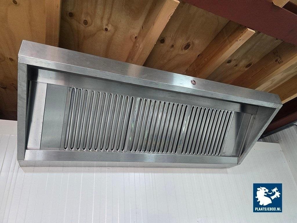 VEILING cateringonderneming met keukenapparatuur