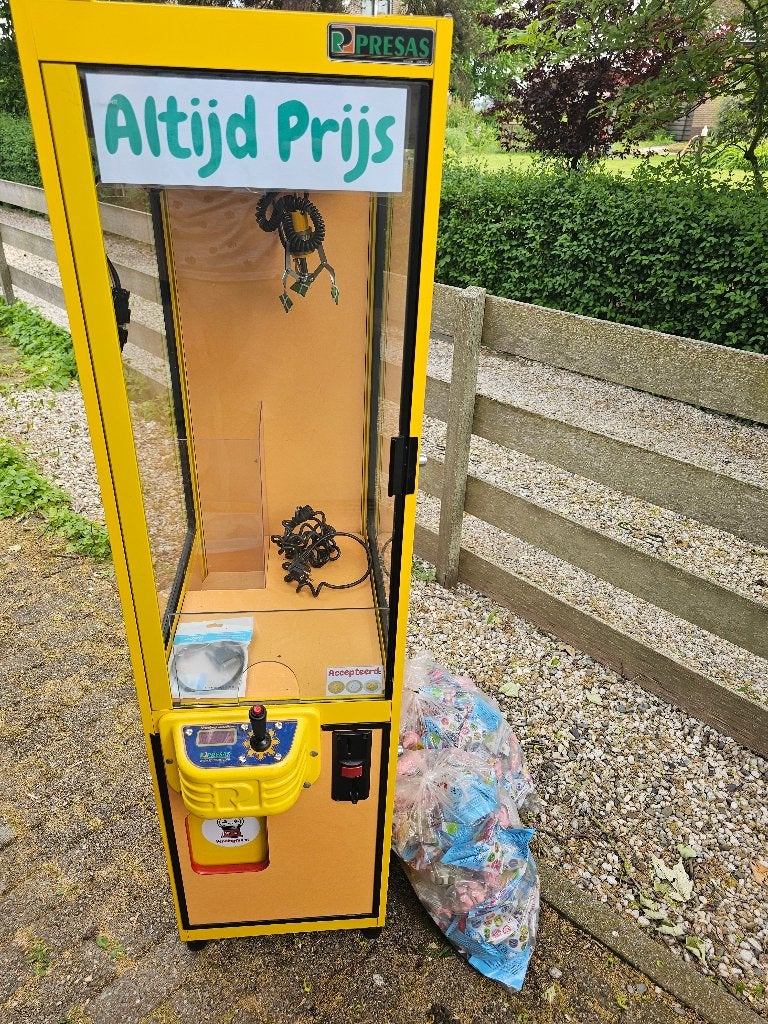 Presas Little Spider grijpmachine – LED upgrade + inhoud, Verzamelen, Automaten | Overige, Ophalen, Gebruikt