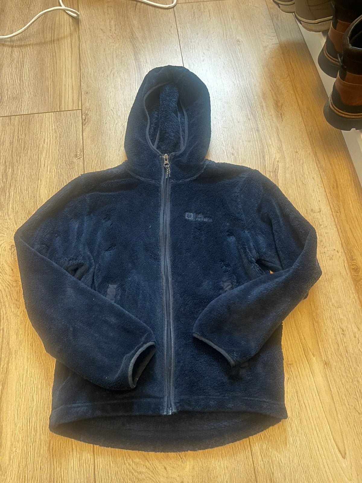 Donker blauw fleece vest Jackwolfskin maat 140, Ophalen of Verzenden, Zo goed als nieuw, Overige maten, Blauw