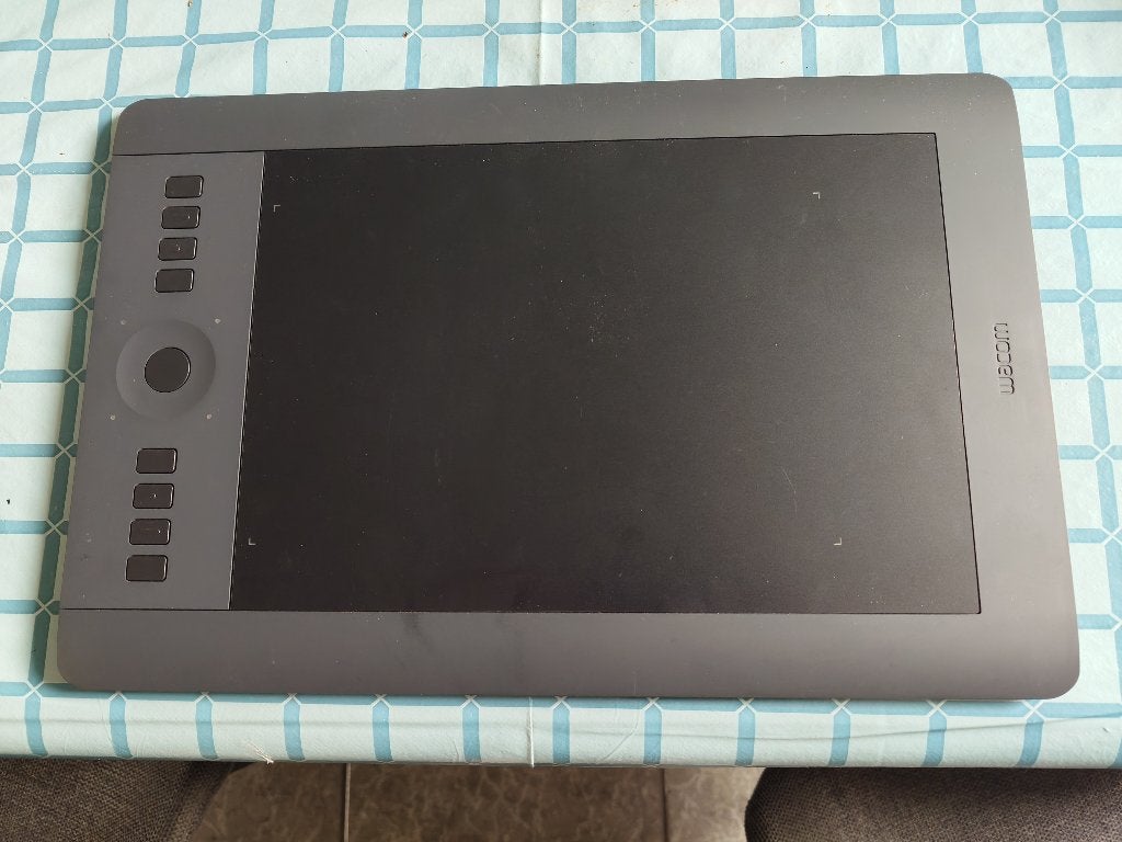 Wacom: Intuaos Pro Medium PTH-651, Computers en Software, Tekentablets, Multi-touch, Ophalen of Verzenden, Zo goed als nieuw, Draadloos