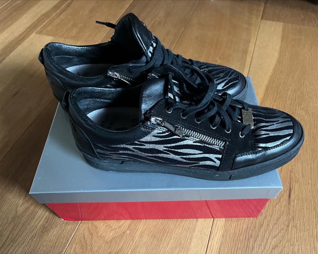 Roberto Botticelli Limited Edition Sneakers - Zwart/Zilver, Zwart, Ophalen of Verzenden, Roberto Botticelli, Sneakers of Gympen