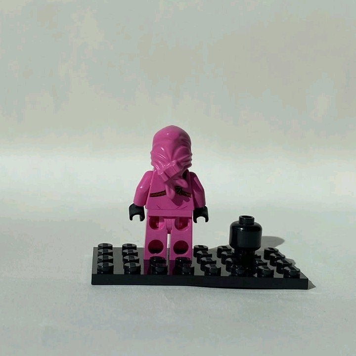 LEGO Ninjago Avatar pink Zane njo0561 orgineel, Lego, Ophalen of Verzenden, Zo goed als nieuw, Minifiguur