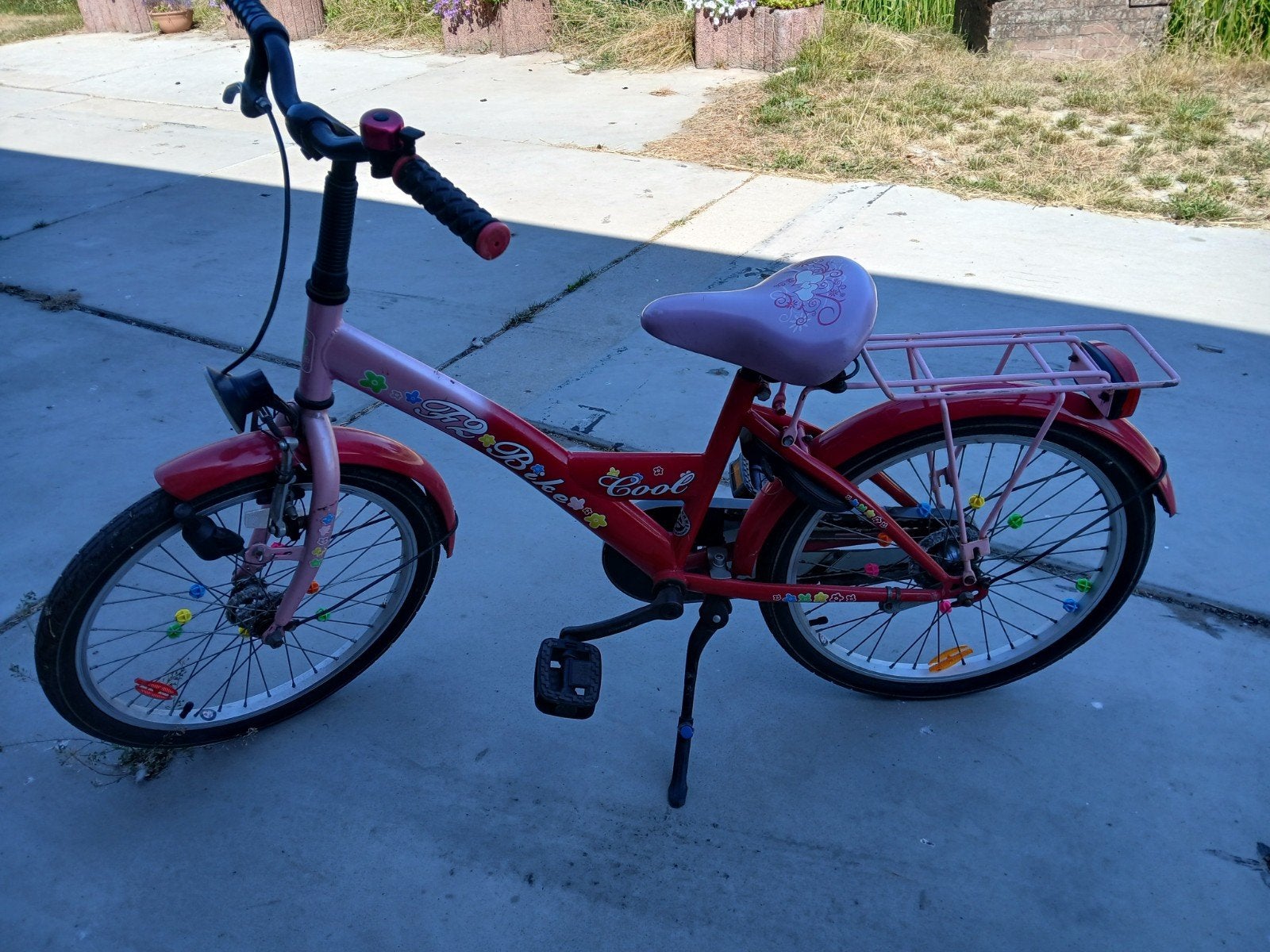 Roze meisjesfiets met bagagedrager, Ophalen, Gebruikt, Velgrem, Cool