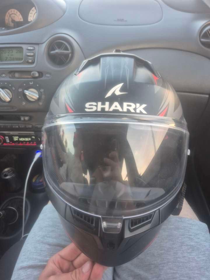 Shark helm, Ophalen, Gebruikt, Medium