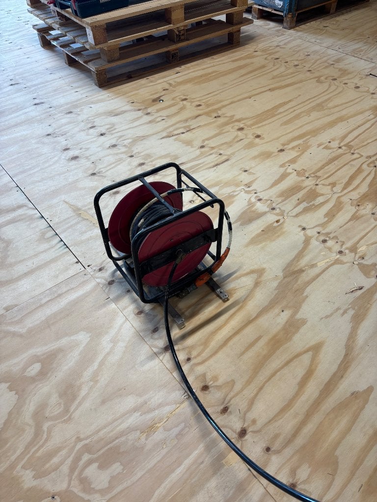 Luchtslanghaspel haspel, Ophalen, Gebruikt, 10 bar of meer, Minder dan 200 liter/min