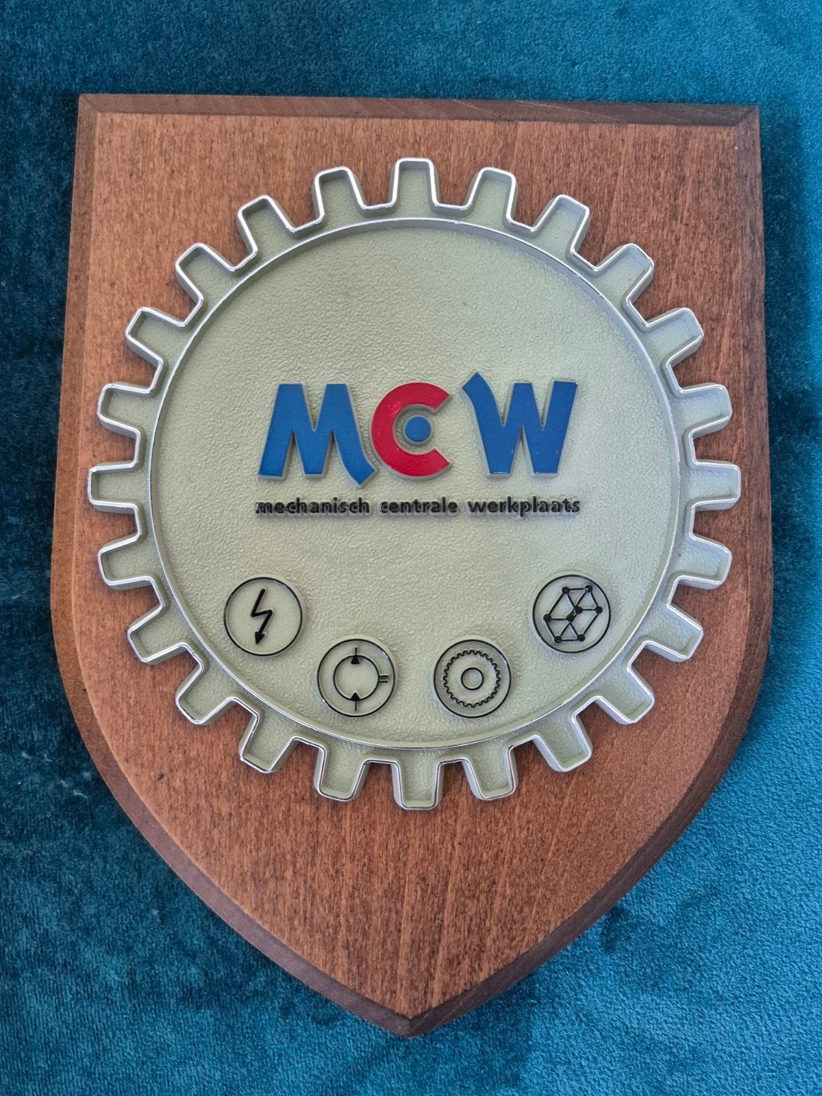 Wapenschild MCW Mechanisch Centrale Werkplaats, Verzamelen, Verzenden, Landmacht, Nederland, Embleem of Badge