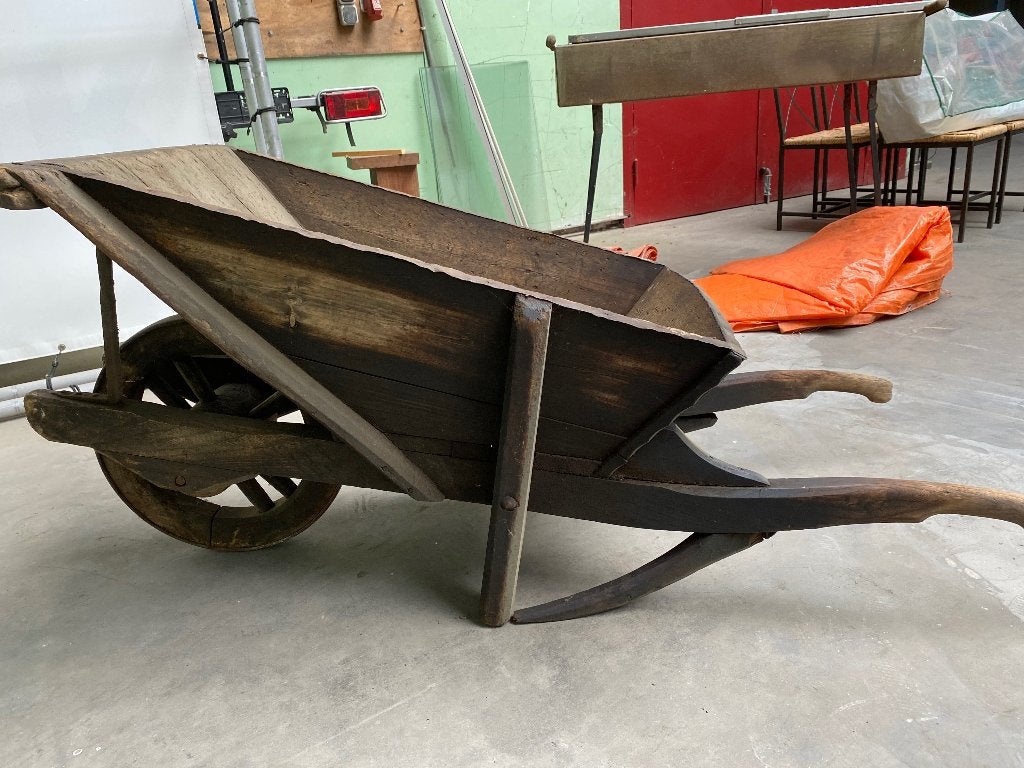 Ouderwetse houten kruiwagen, Ophalen, Gebruikt, Handmatig, Eenwielig