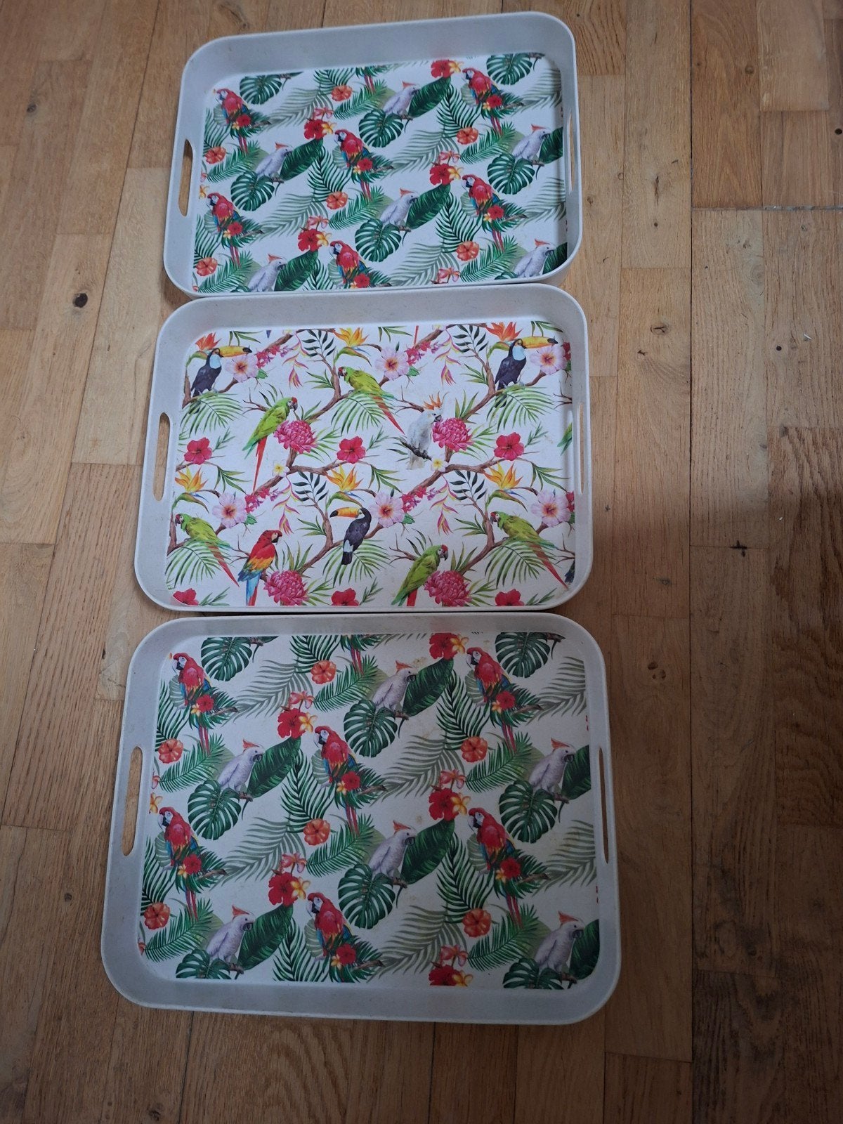 Set van 3 dienbladen met tropische print, Kunststof, Gebruikt, Met handvatten, Ophalen of Verzenden
