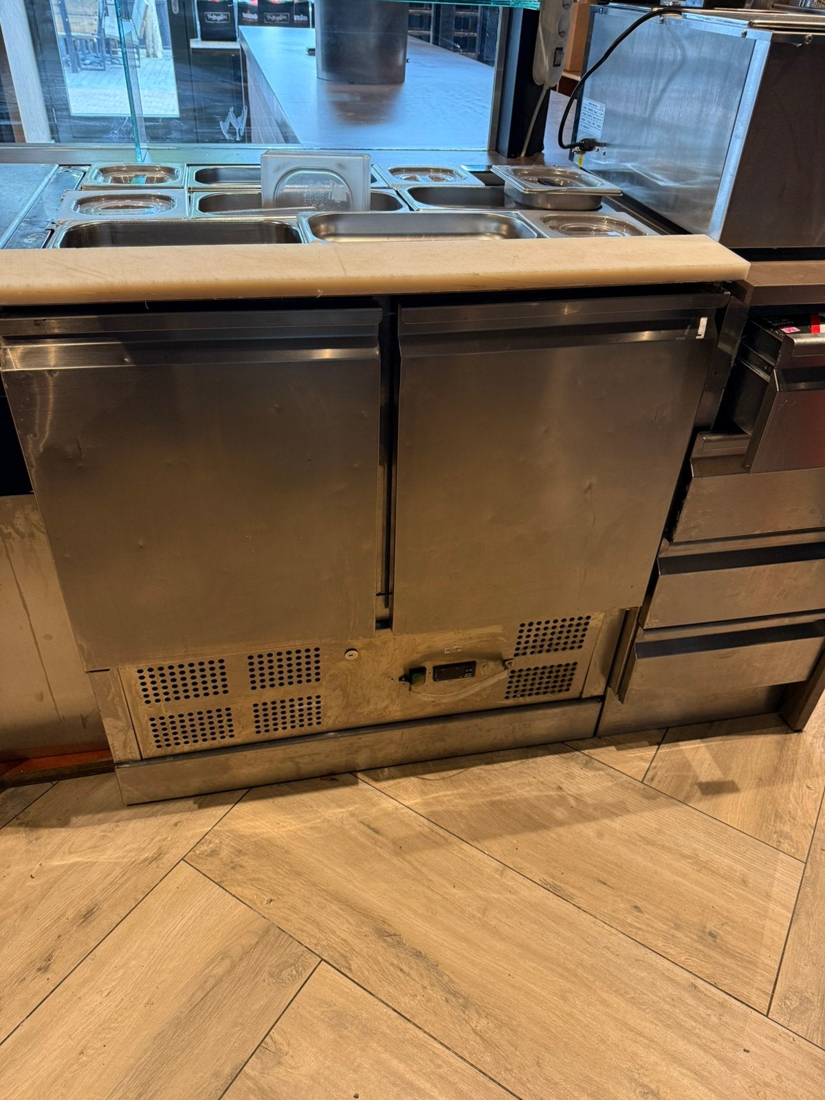 Saladettes/koelwerkbanken. Goed werkend, Ophalen, Gebruikt, 50 tot 100 cm, Minder dan 100 cm