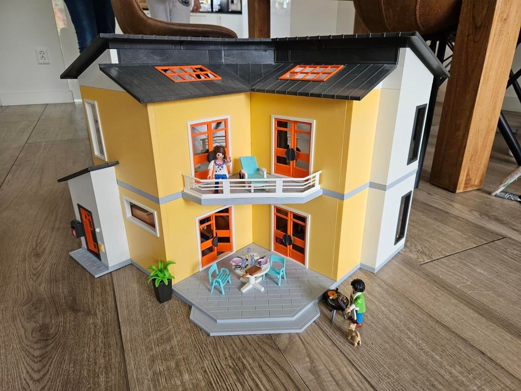 Playmobil City Life Modern Woonhuis 9266, Kinderen en Baby's, Speelgoed | Playmobil, Ophalen, Zo goed als nieuw, Complete set