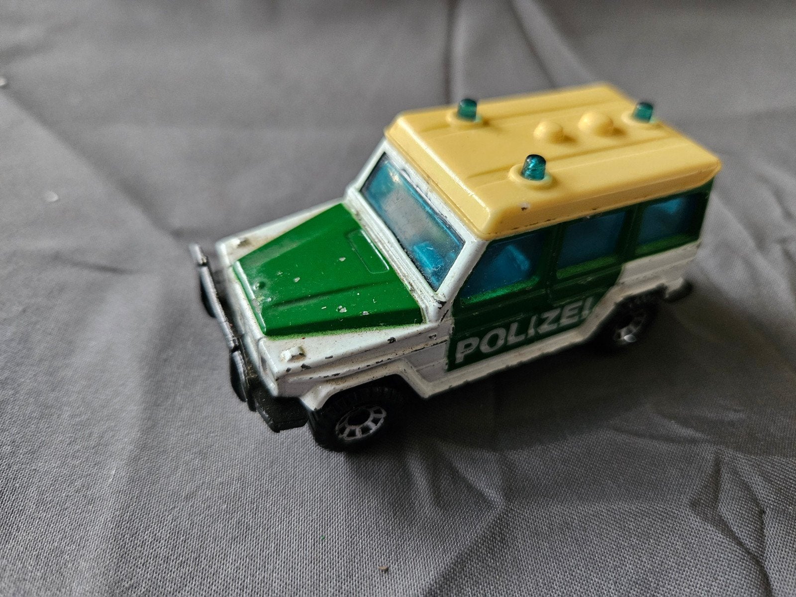 Matchbox Mercedes-Benz Polizei, Ophalen of Verzenden, Zo goed als nieuw, Auto