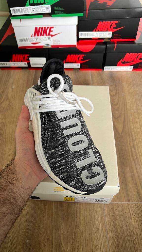 Adidas Pharrell NMD Oreo 40eu, Ophalen of Verzenden, Zo goed als nieuw, Zwart