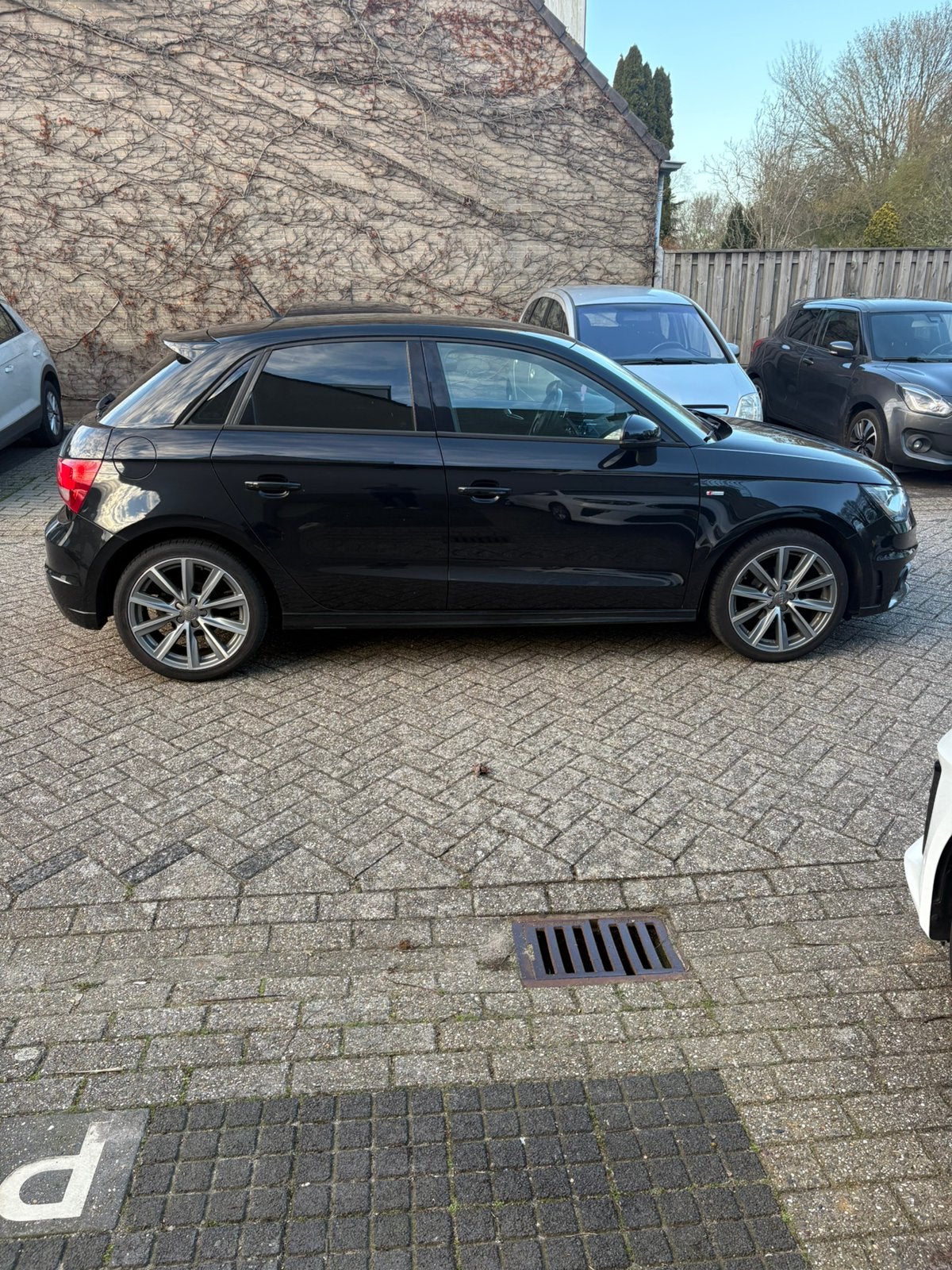 Audi A1 1.2 Tfsi Zwart, Voorwielaandrijving, Stof, Zwart, 4 cilinders
