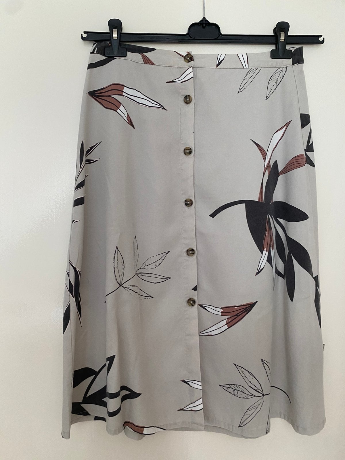 Doorknoop Beige rok Zuss maat XL, Kleding | Dames, Verzenden, Beige, Maat 46/48 (XL) of groter, Zo goed als nieuw