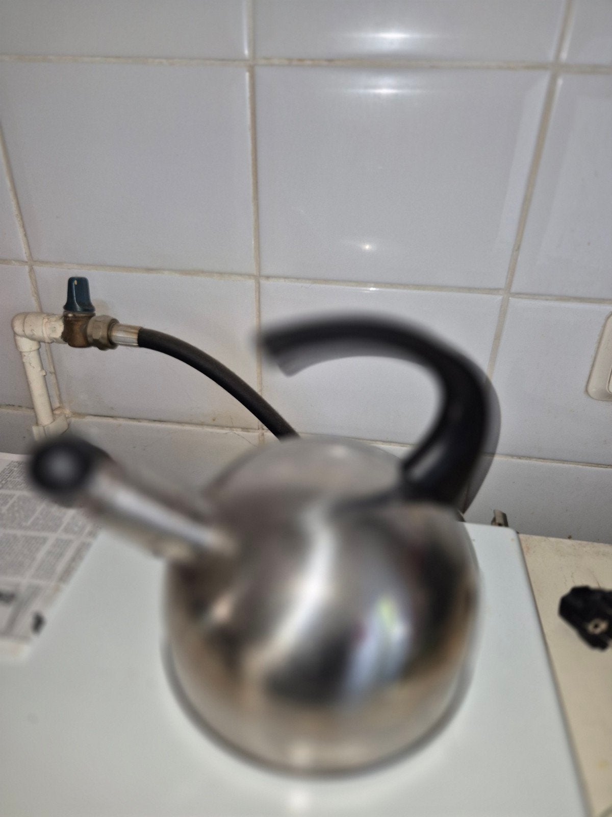 Roestvrijstalen fluitketel, 1 tot 2 liter, Ophalen of Verzenden, Gebruikt, Rvs