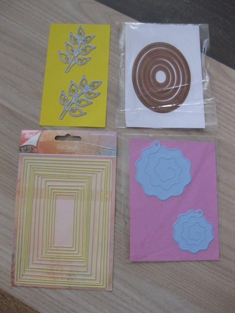 Set van 4 snijmallen (o.a. Spellbinders, Marianne Design), Verzenden, Nieuw, Overige thema's, Pons of Mal