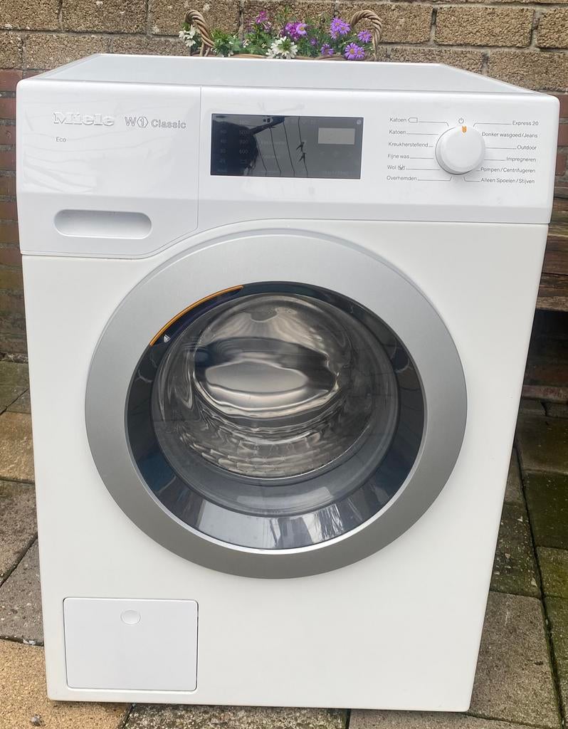 Miele W1 classic wasmachine /8 kilo/1400 toeren, Ophalen, Gebruikt, Voorlader, 85 tot 90 cm