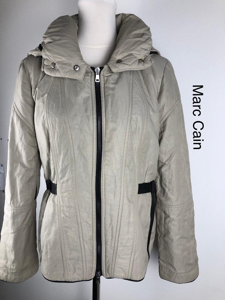 Marc Cain Tussenjas (mt: 38) bov/8331, Kleding | Dames, Maat 38/40 (M), Blauw, Marc Cain, Marc Cain
