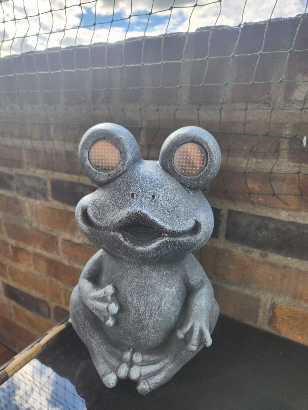 Leuke tuinkikker met zonne-ogen, Tuin en Terras, Ophalen, Gebruikt, Beton, Dierenbeeld