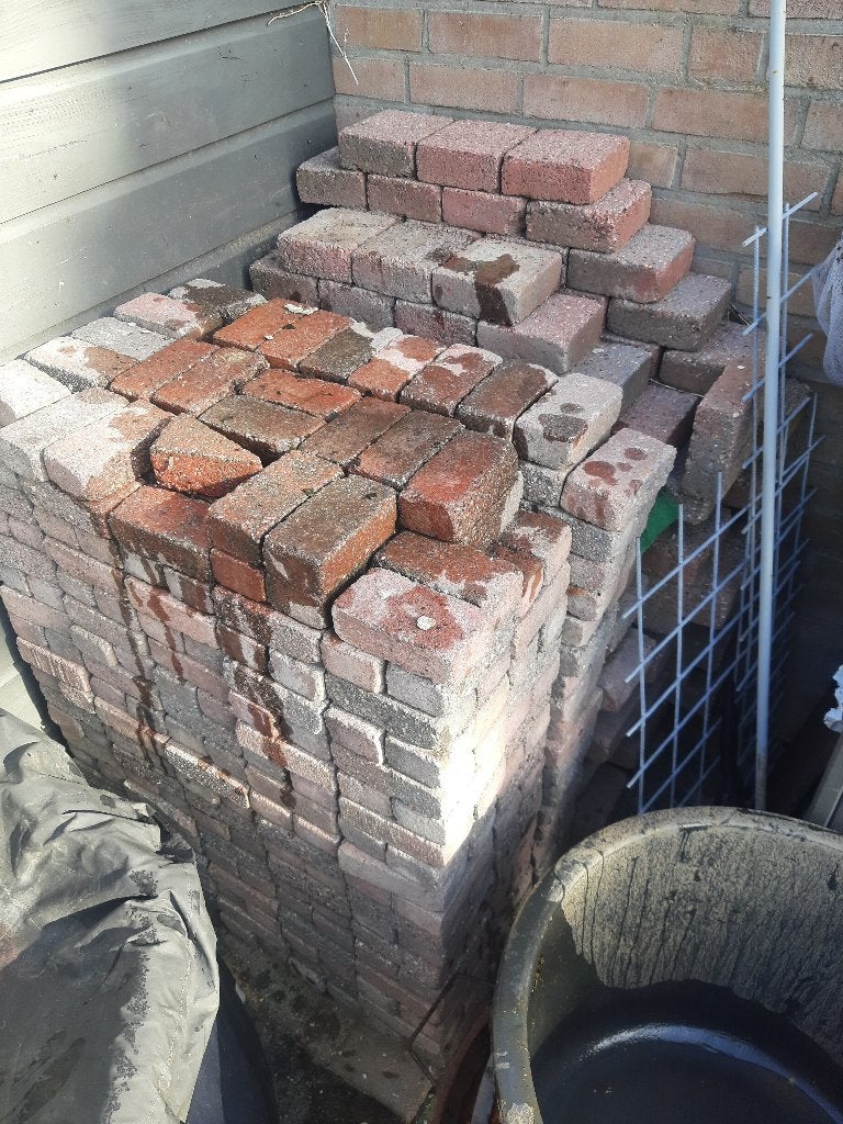 Beton klinkers en waaltjes, Ophalen, Gebruikt, Klinkers, 5 tot 10 m²