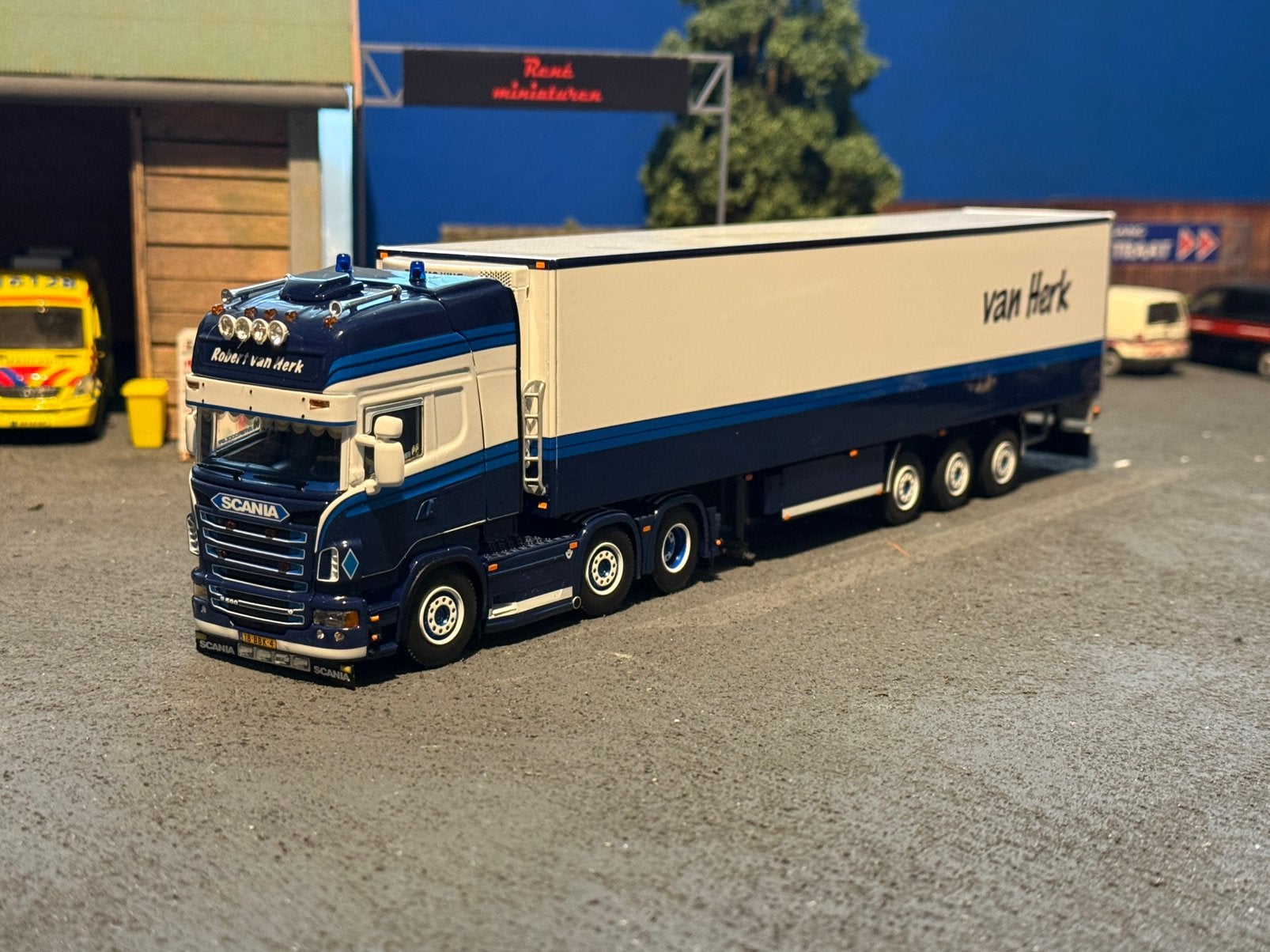 Wsi van de herk Scania, Hobby en Vrije tijd, Modelauto's | 1:50, Wsi, Wsi, Ophalen of Verzenden, Bus of Vrachtwagen