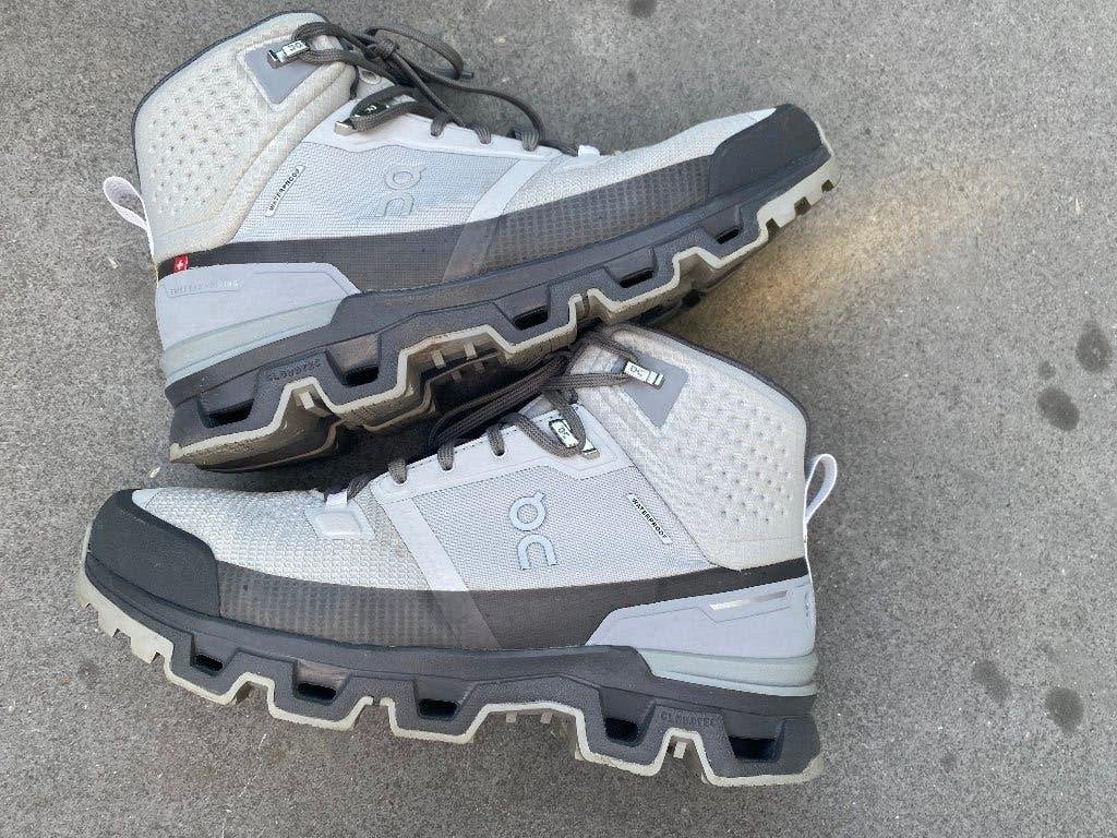 On Cloudrock hoge wandelschoenen dames, Verzenden, Zo goed als nieuw, Schoenen