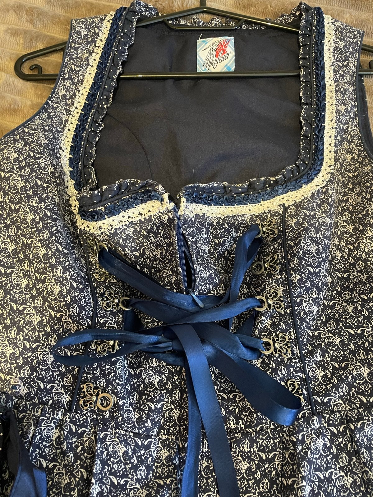 Alpenmärchen Dirndl Jurk Maat 36 (S) - Zo goed als nieuw, Blauw, Ophalen of Verzenden, Zo goed als nieuw, Knielengte